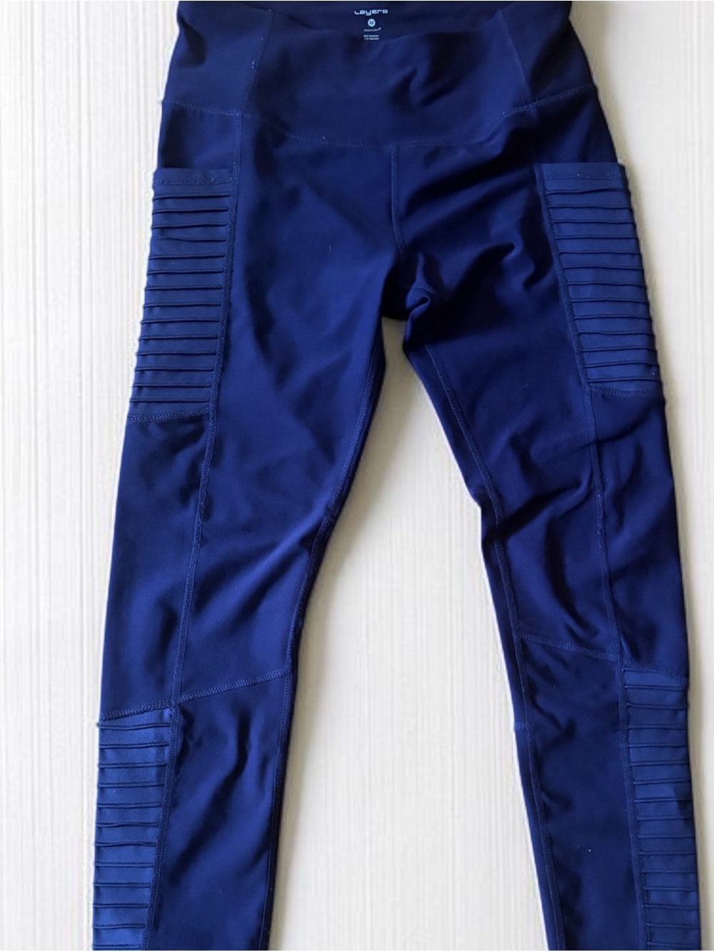Layer 8 Performance athletic leggings Size Medium Purple